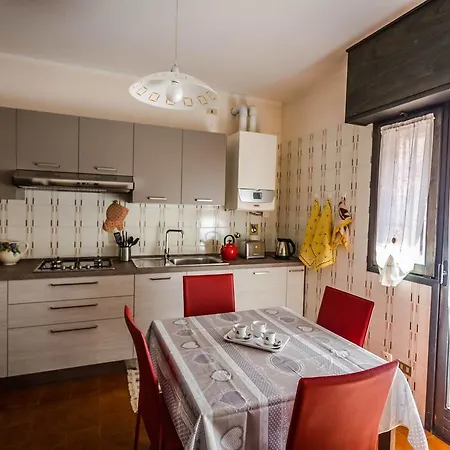 Panoramapartment Desenzano del Garda Buitenkant foto